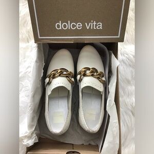 Dolce Vita white leather Jhenee Sneakers 6.5
